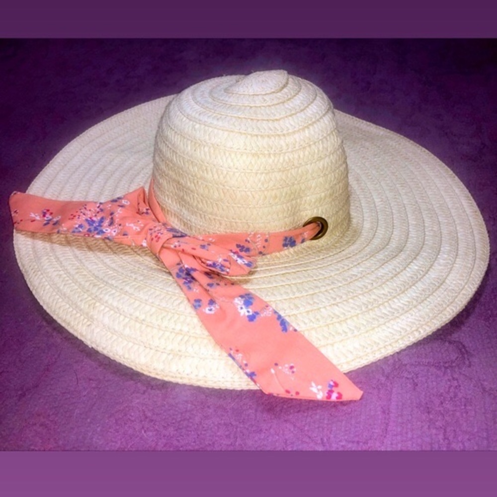 Summer Sun Hat 👒 - Picture 2 of 8